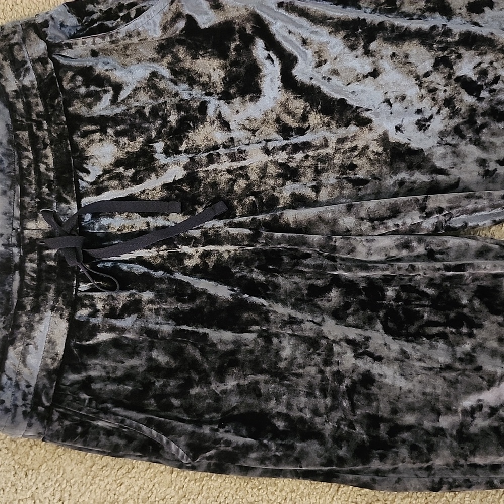Grey Crushed Velvet Jogger/lounge Pants - Picture 2 of 3